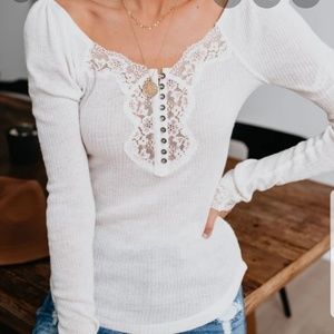 NWOT Vici Collection gray lace neck top